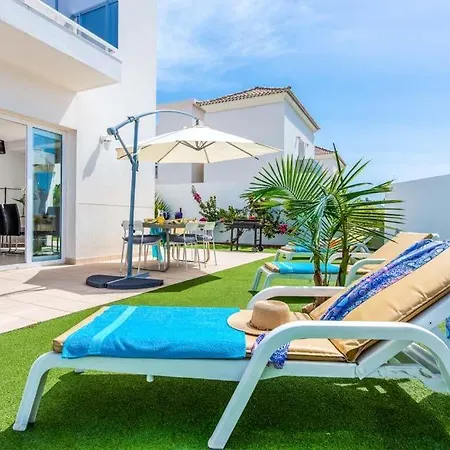 Playa De Fanabe Sleeps 8 With Pool Air Con And Wifi Villa